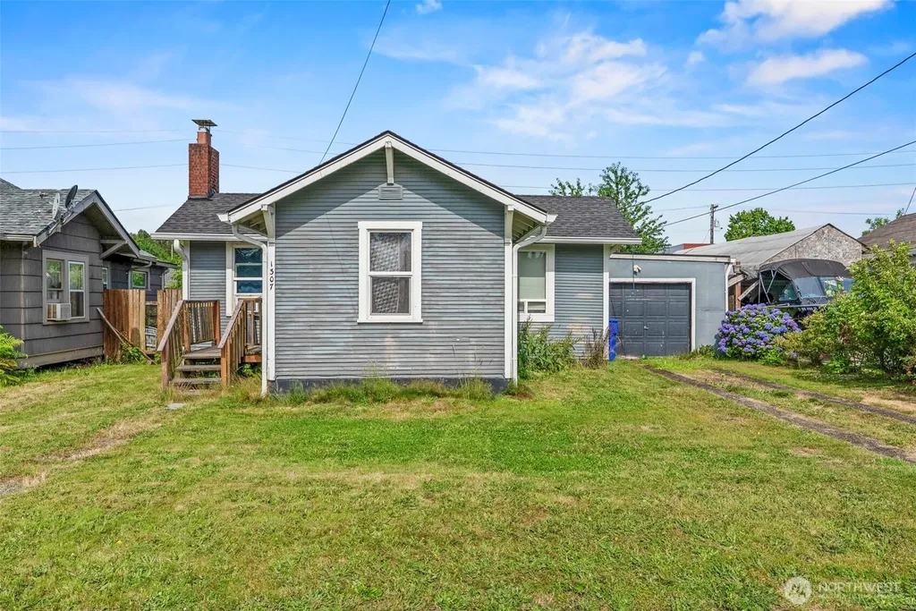 1307 Sixth Avenue Kelso WA 98626