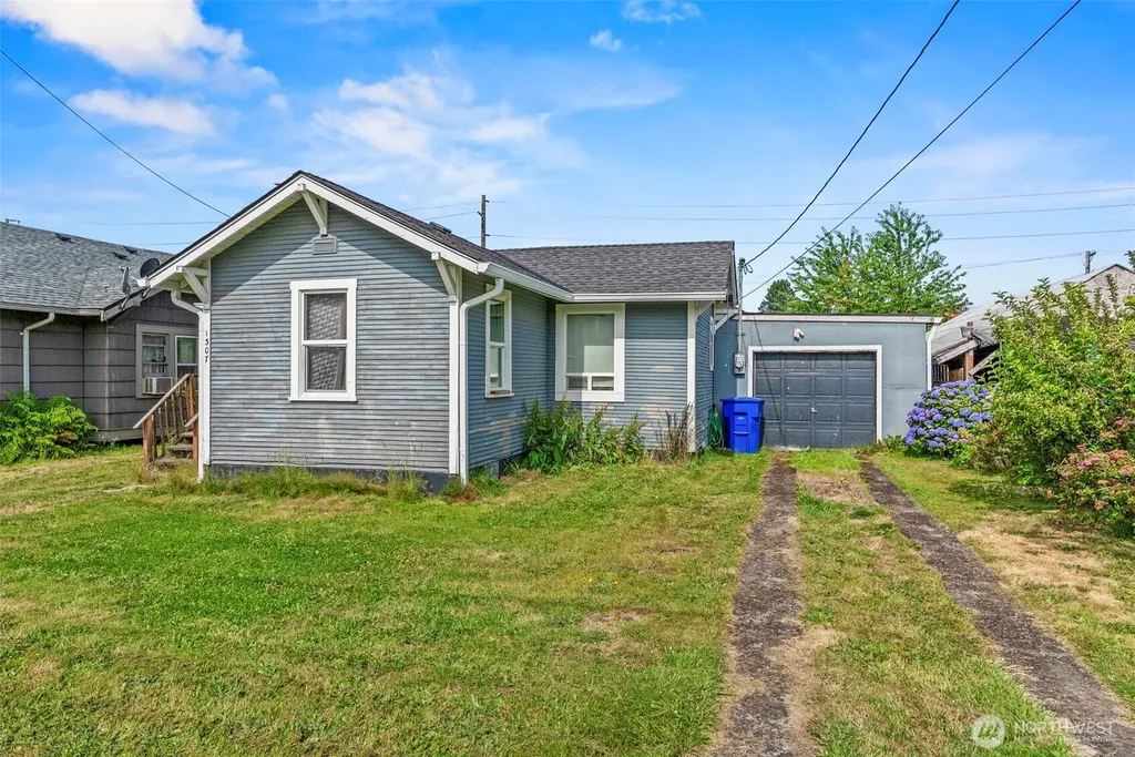 1307 Sixth Avenue Kelso WA 98626