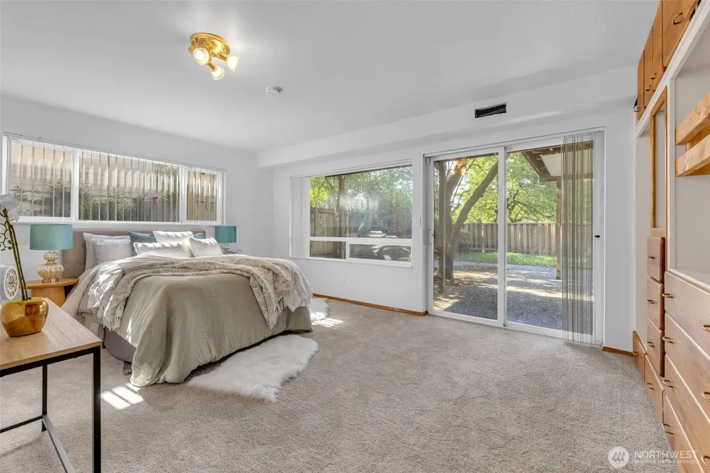 1133 E Hemlock Street Kent WA 98030