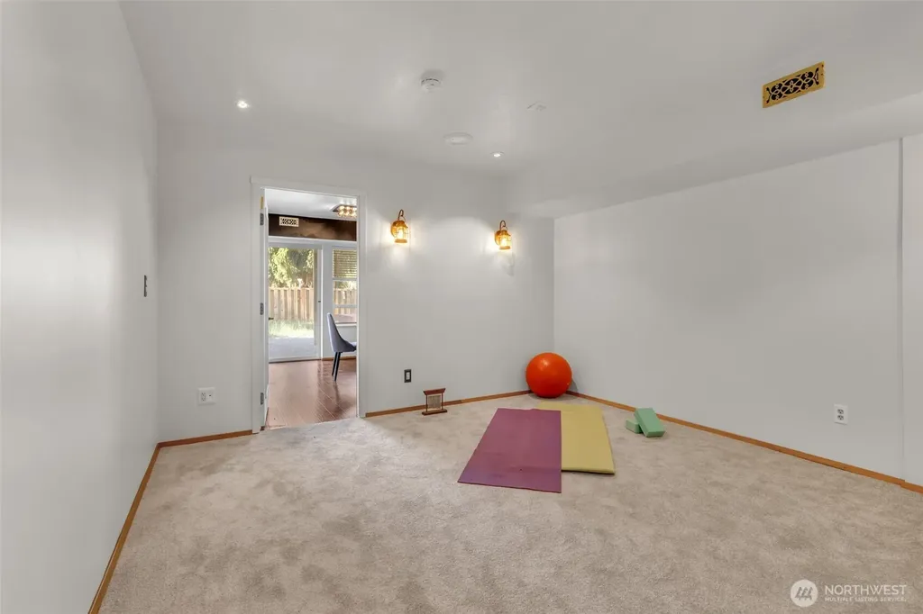 1133 E Hemlock Street Kent WA 98030
