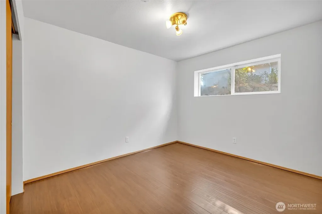 1133 E Hemlock Street Kent WA 98030