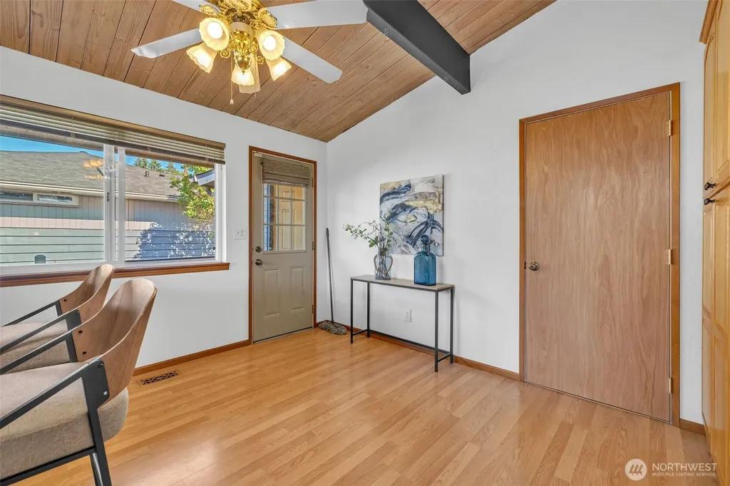 1133 E Hemlock Street Kent WA 98030
