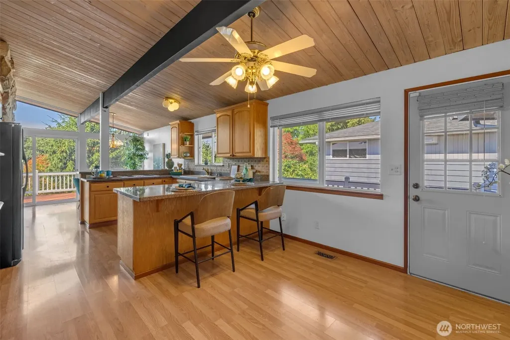 1133 E Hemlock Street Kent WA 98030