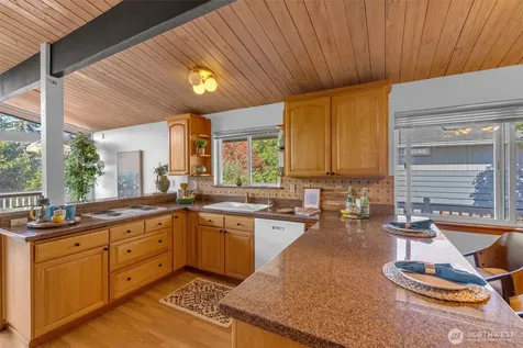 1133 E Hemlock Street Kent WA 98030