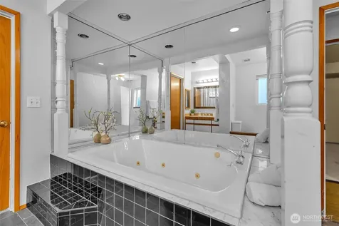 1133 E Hemlock Street Kent WA 98030