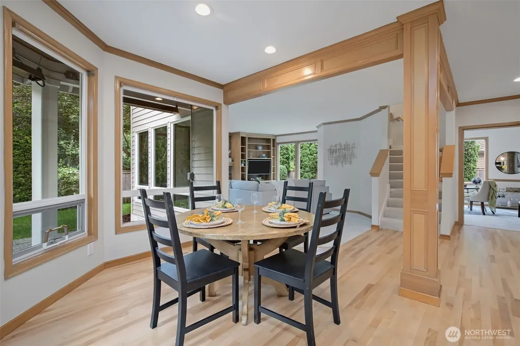 26998 SE 22nd Way Sammamish WA 98075