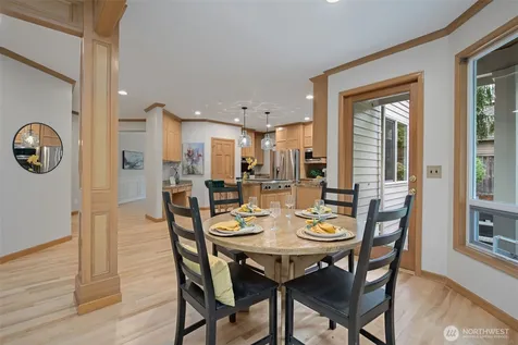 26998 SE 22nd Way Sammamish WA 98075