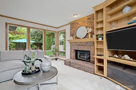 26998 SE 22nd Way Sammamish WA 98075