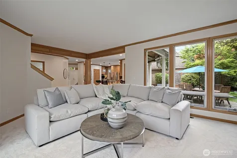 26998 SE 22nd Way Sammamish WA 98075