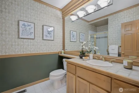 26998 SE 22nd Way Sammamish WA 98075