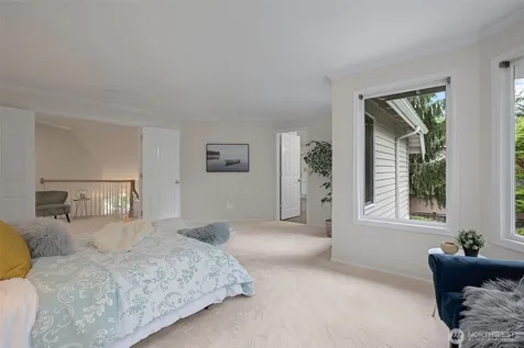 26998 SE 22nd Way Sammamish WA 98075