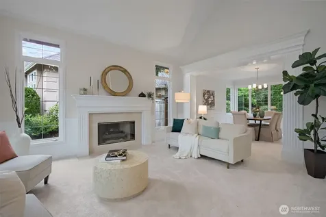 26998 SE 22nd Way Sammamish WA 98075