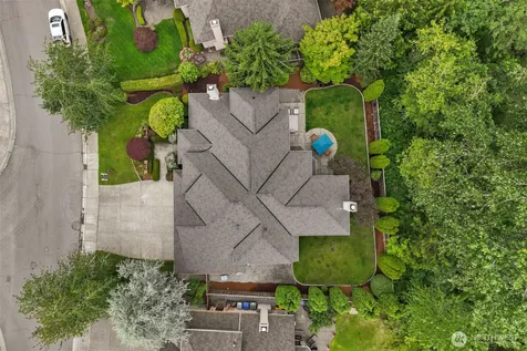 26998 SE 22nd Way Sammamish WA 98075
