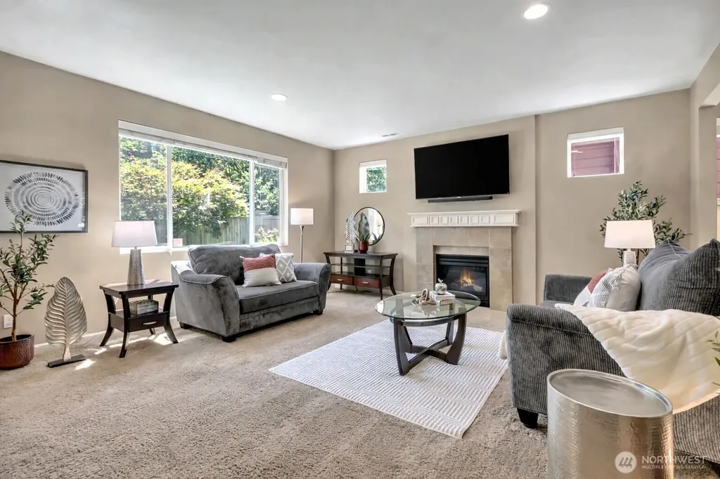 2404 57th Street SE Auburn WA 98092