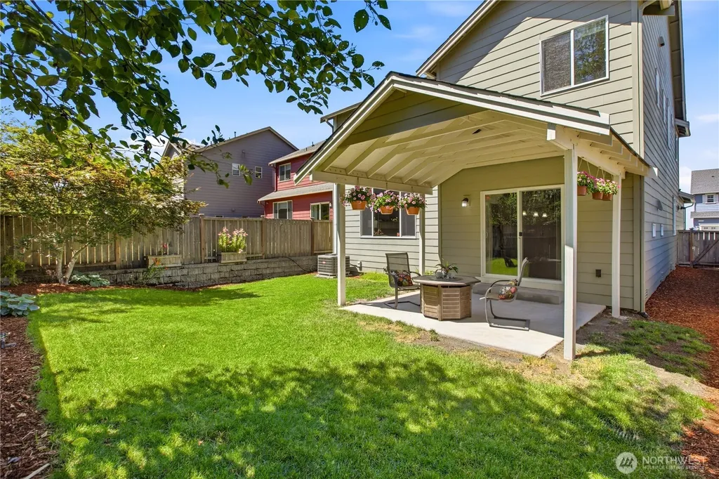 2404 57th Street SE Auburn WA 98092
