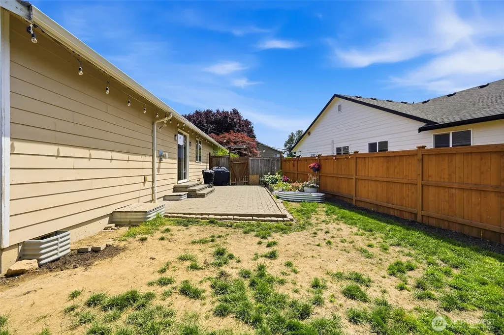 10708 59th Avenue NE Marysville WA 98270