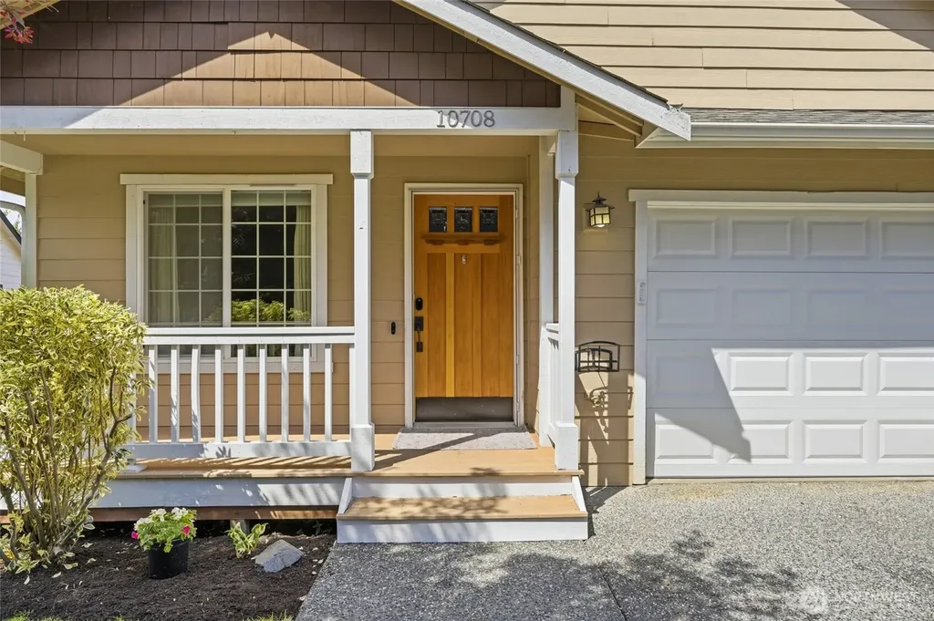 10708 59th Avenue NE Marysville WA 98270