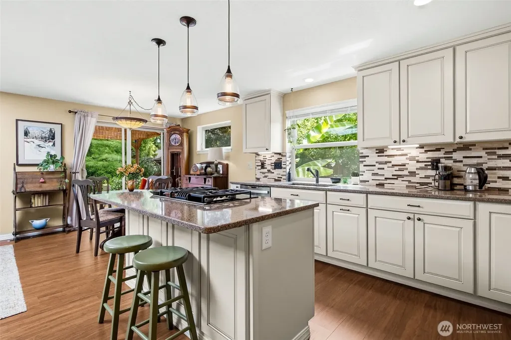 1906 Quince Street NE Olympia WA 98506