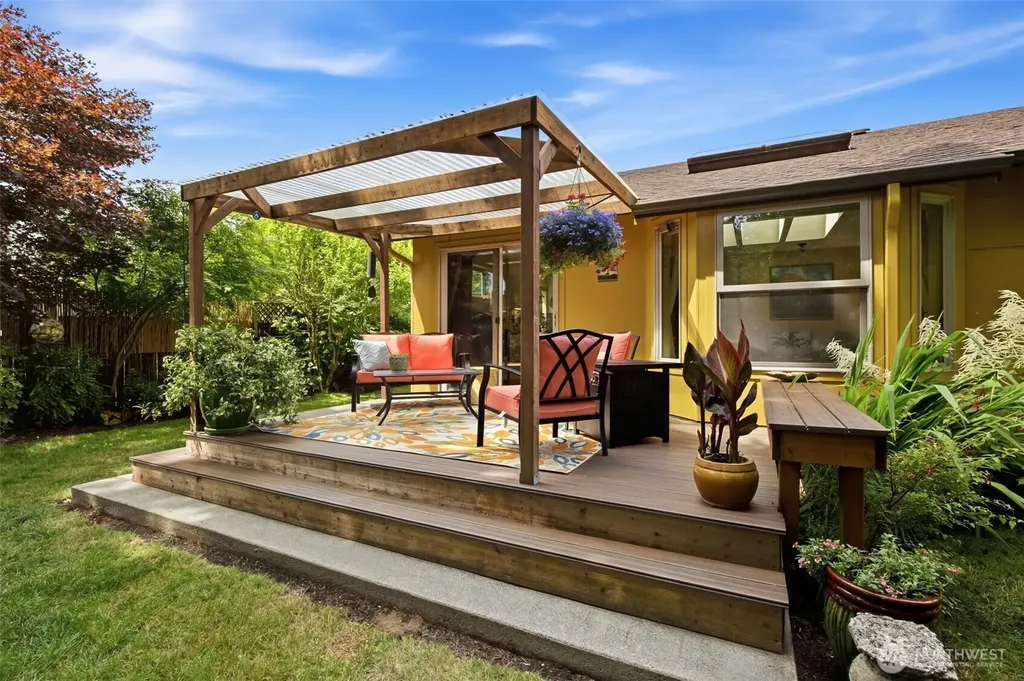 1906 Quince Street NE Olympia WA 98506
