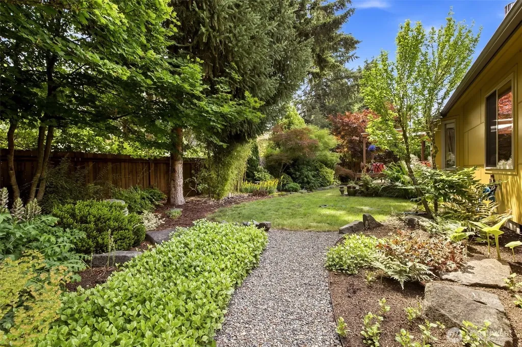 1906 Quince Street NE Olympia WA 98506