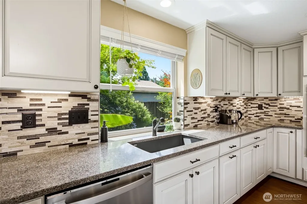 1906 Quince Street NE Olympia WA 98506