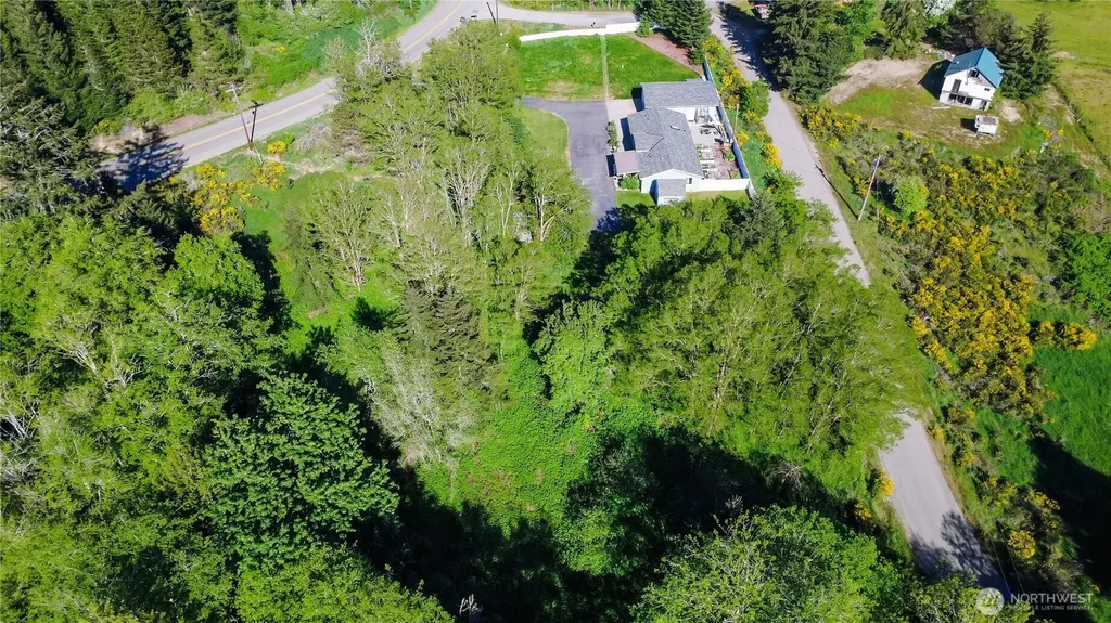 1812 SW Spruce Street Port Orchard WA 98367