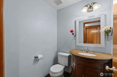131 146th Street SW Lynnwood WA 98087