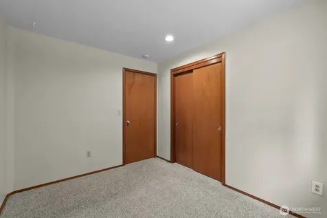 131 146th Street SW Lynnwood WA 98087