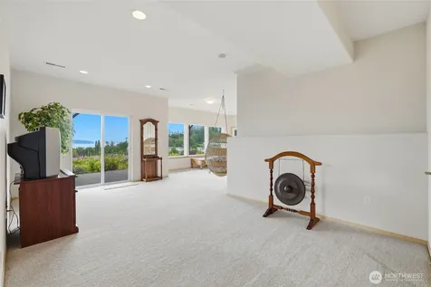784 Gladstone Drive Camano Island WA 98282