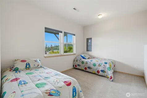 784 Gladstone Drive Camano Island WA 98282