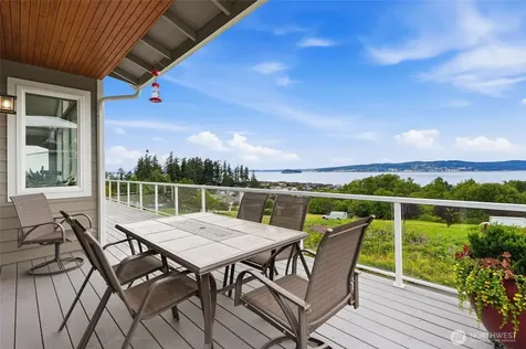 784 Gladstone Drive Camano Island WA 98282