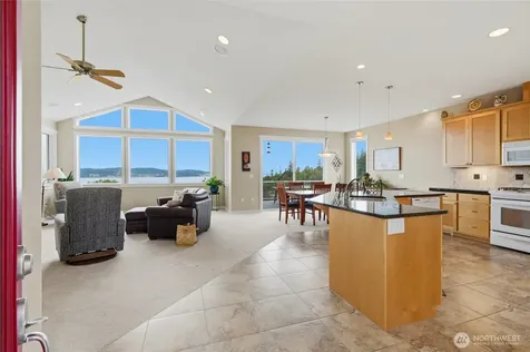 784 Gladstone Drive Camano Island WA 98282