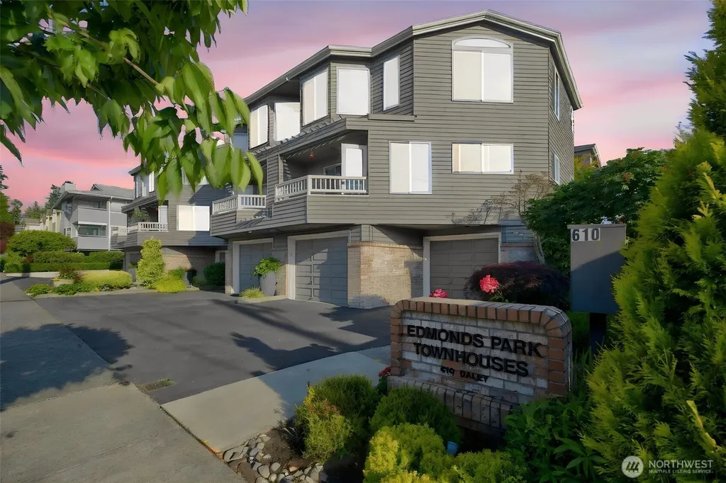 610 Daley Street Edmonds WA 98020