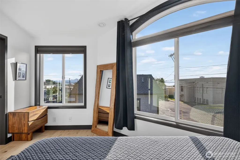610 Daley Street Edmonds WA 98020