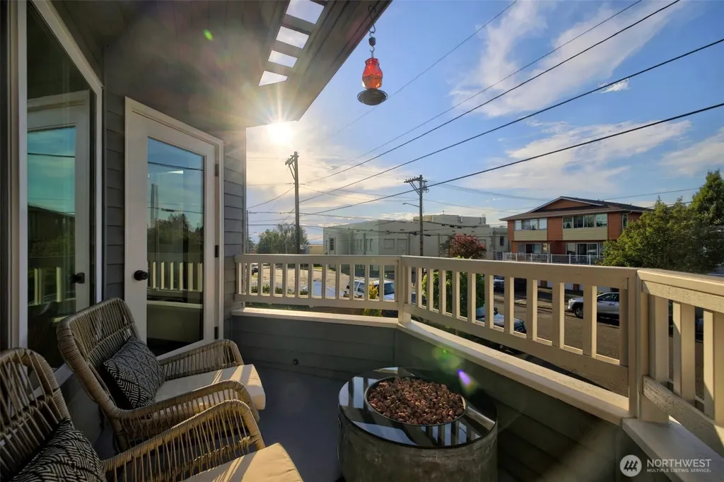 610 Daley Street Edmonds WA 98020