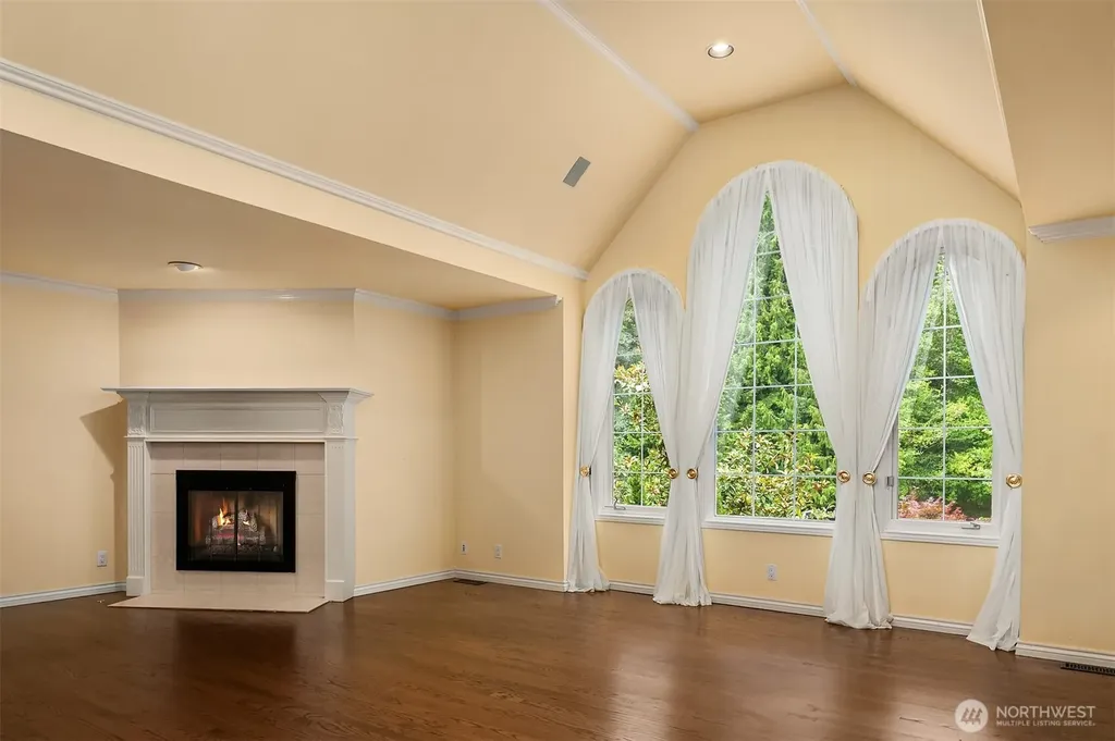 19955 NE 129th Street Woodinville WA 98077