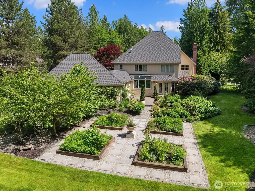 19955 NE 129th Street Woodinville WA 98077