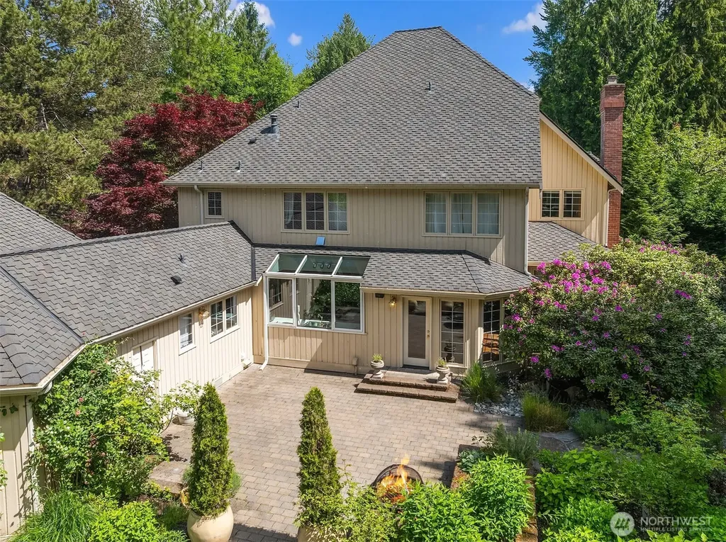 19955 NE 129th Street Woodinville WA 98077
