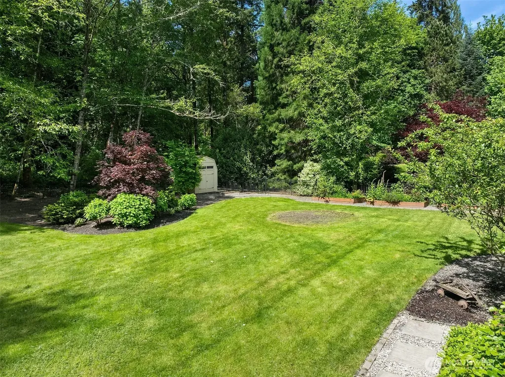 19955 NE 129th Street Woodinville WA 98077