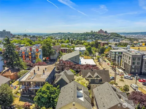 158 15th Seattle WA 98122
