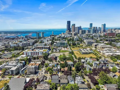 158 15th Seattle WA 98122