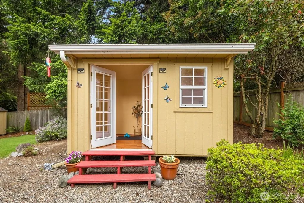 13730 SE 20th Street Bellevue WA 98005