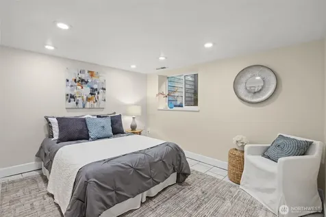 902 22nd Avenue Seattle WA 98122