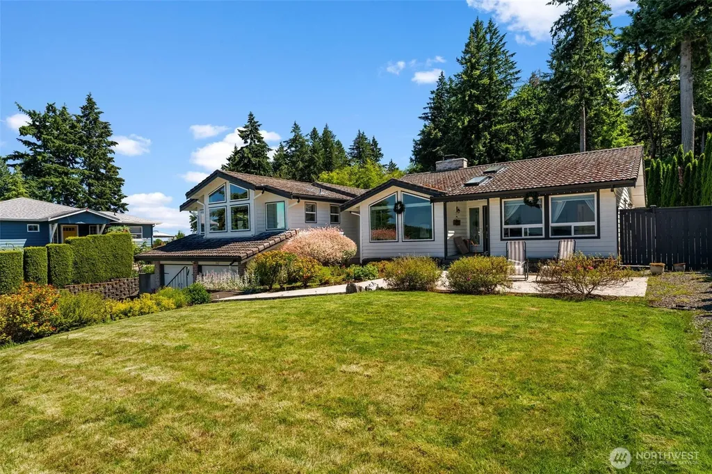 3312 Shyleen Street Gig Harbor WA 98335