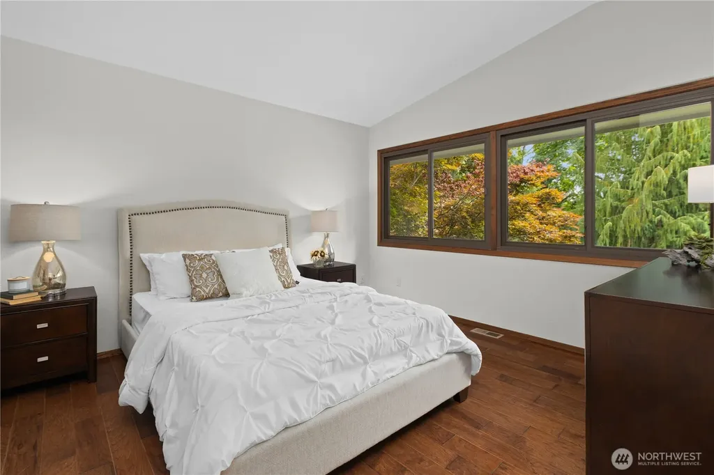 25803 SE 157th Street Issaquah WA 98027