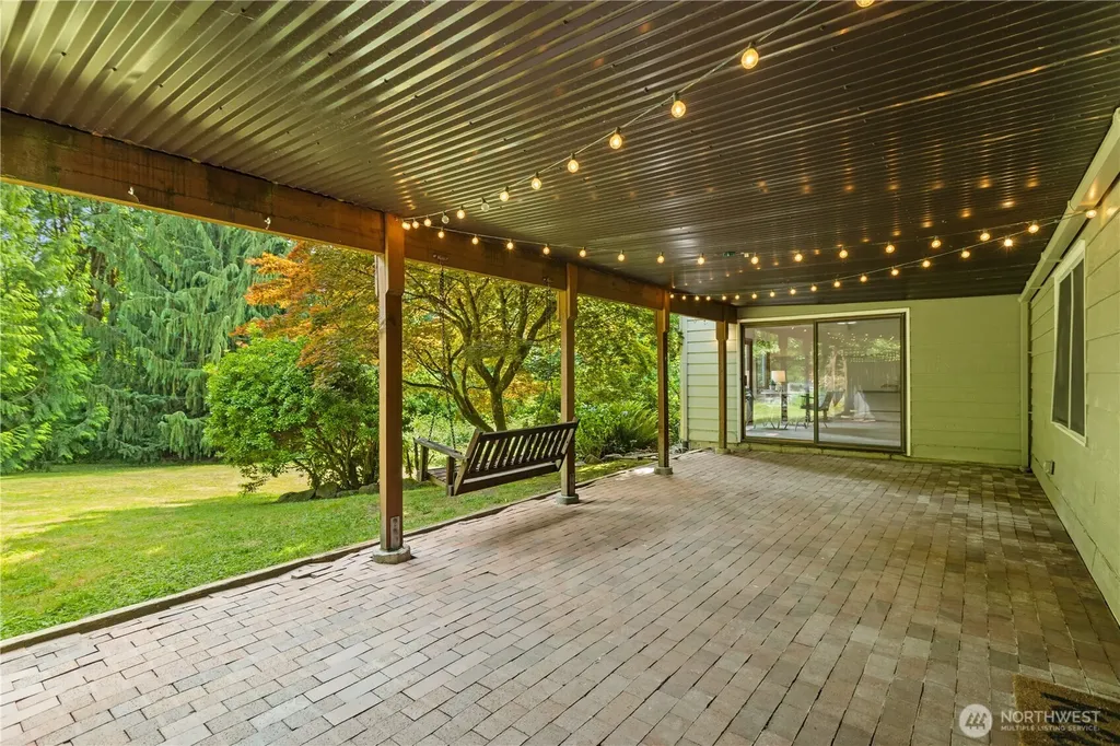25803 SE 157th Street Issaquah WA 98027