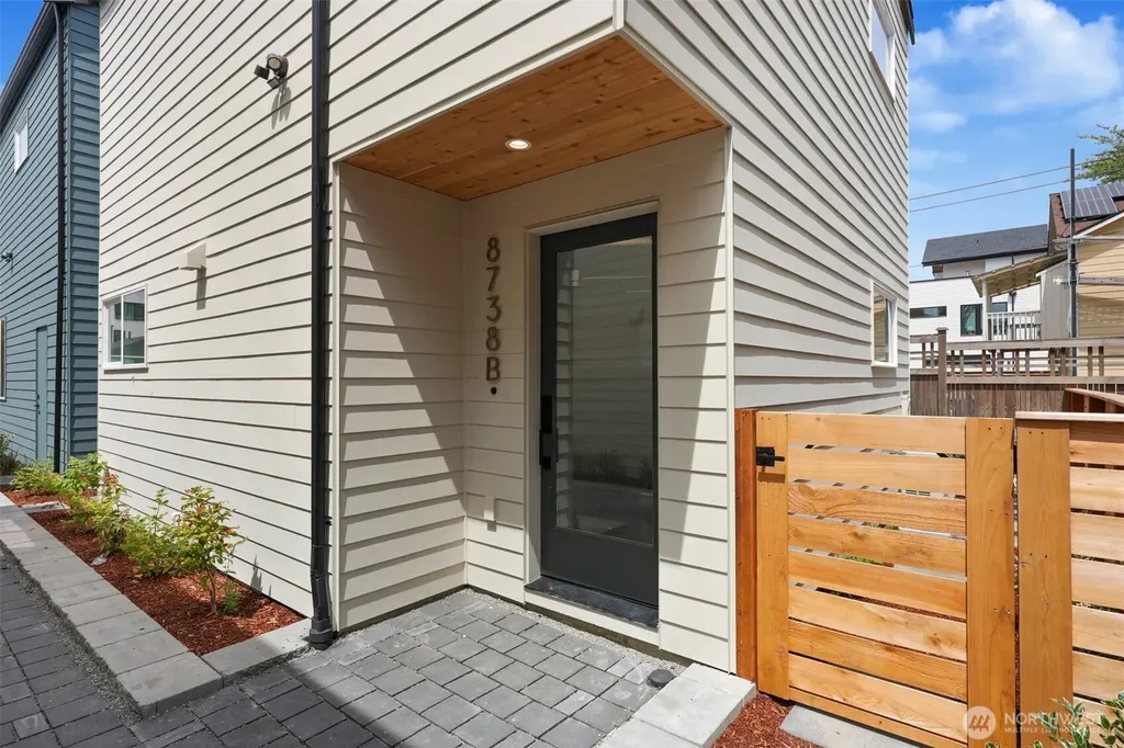 8738 13th Avenue NW Seattle WA 98117