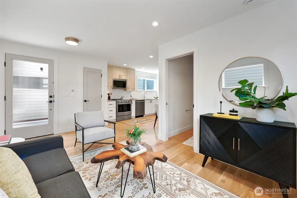 8738 13th Avenue NW Seattle WA 98117