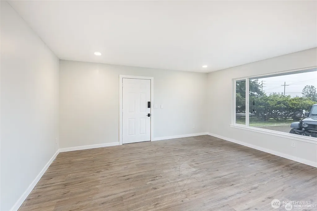 11 Stone Road Sequim WA 98382