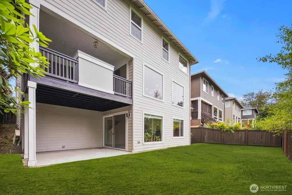 21318 130th Avenue SE Kent WA 98031
